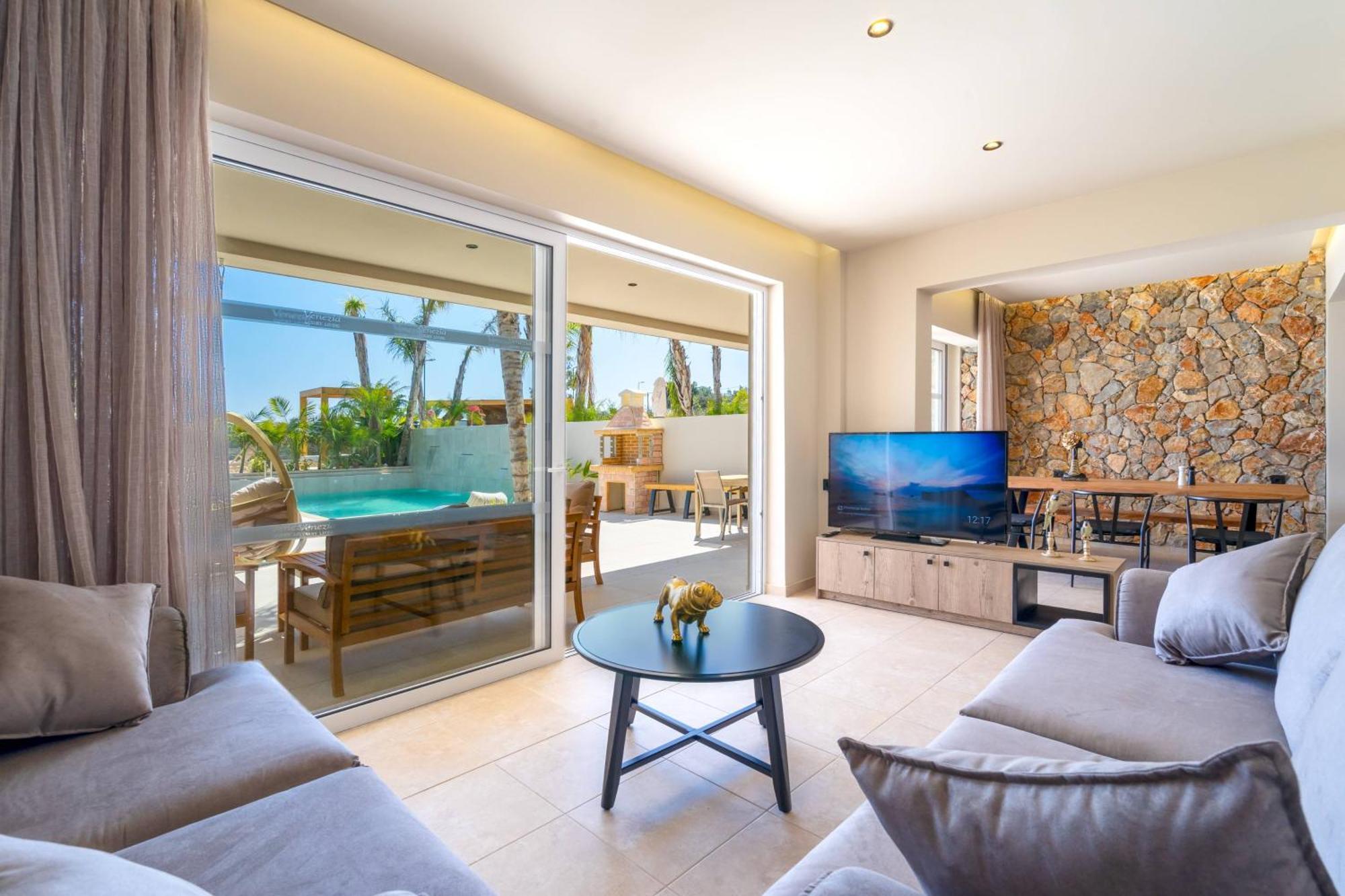 Venezia Luxury Living Villas, Faliraki Esterno foto