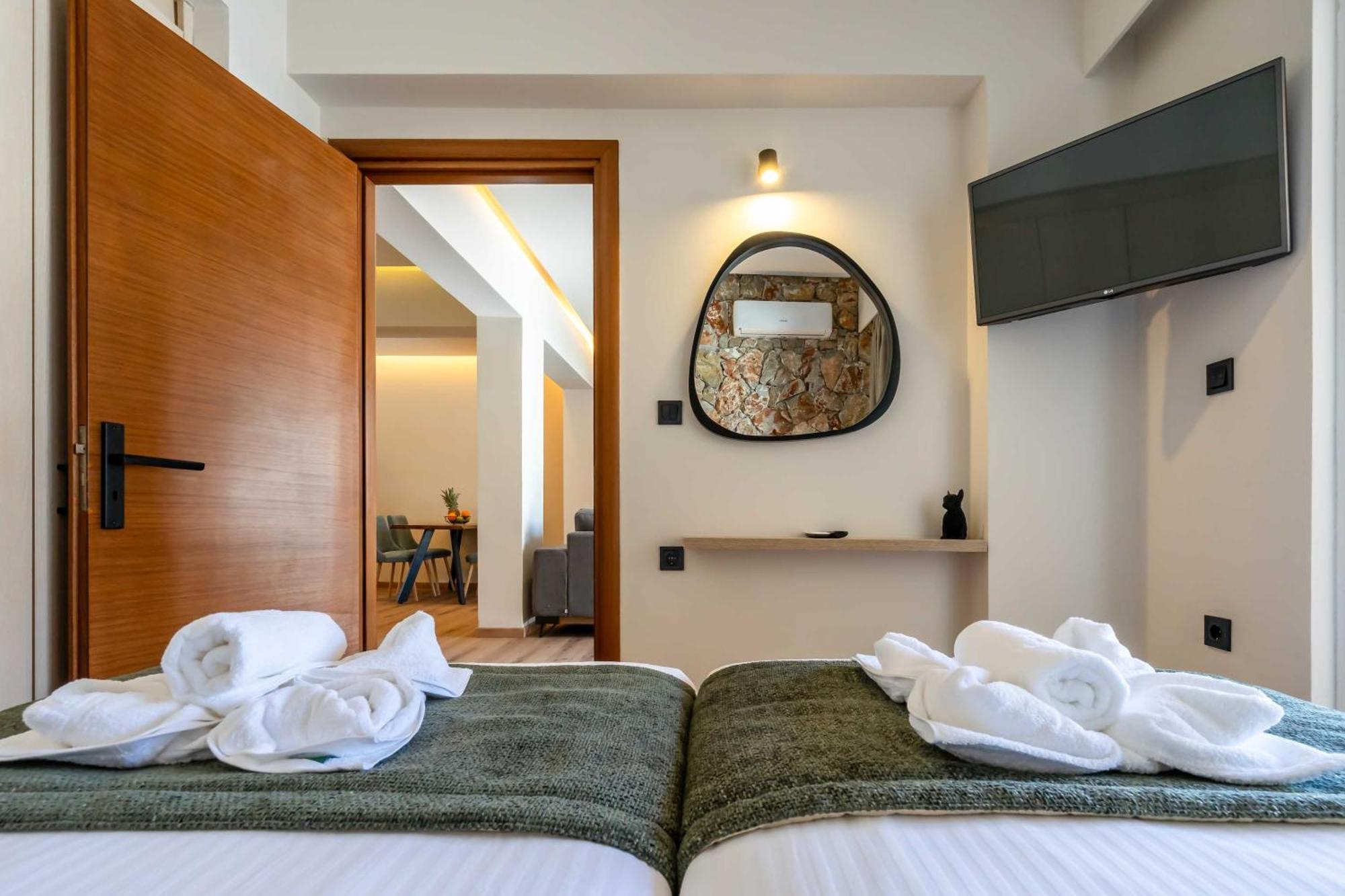 Venezia Luxury Living Villas, Faliraki Esterno foto